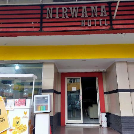 Hotel Nirwana Ternate Redpartner エクステリア 写真