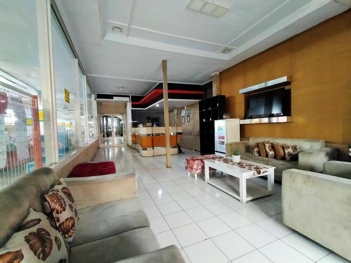 Hotel Nirwana Ternate Redpartner エクステリア 写真