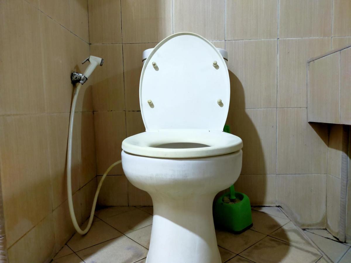 Hotel Nirwana Ternate Redpartner エクステリア 写真